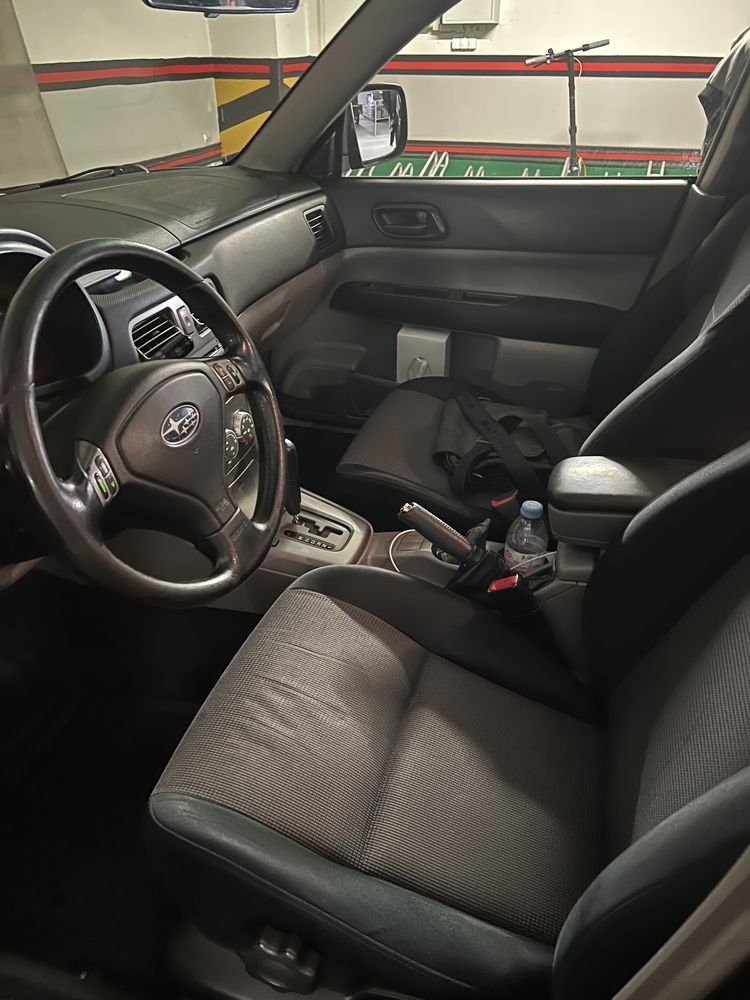 SUBARU Forester 2006