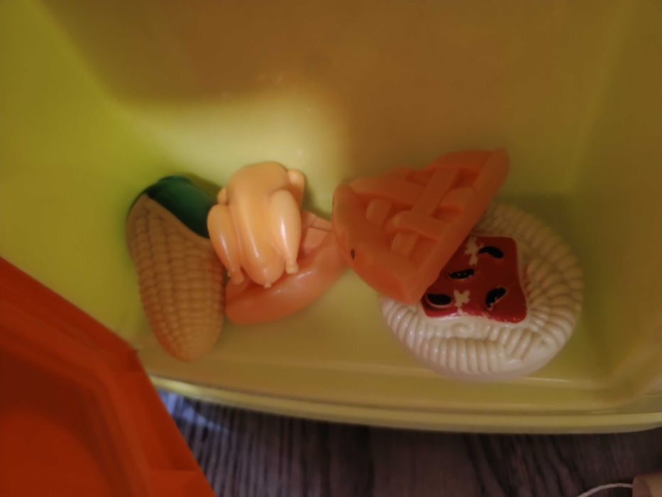 Kuchenka z piekarnikami, owocami, warzywami +pralka kapcie, liczydło!