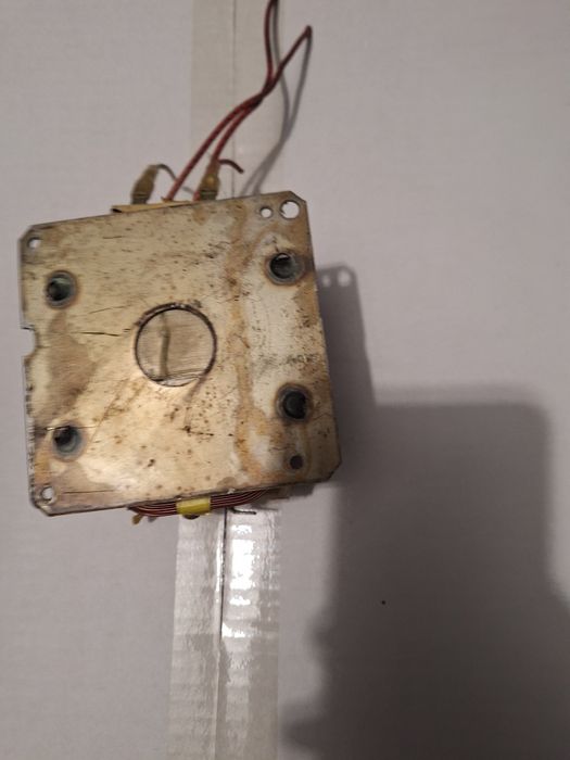 Transformator z mikrofalówki GAL 700E-4