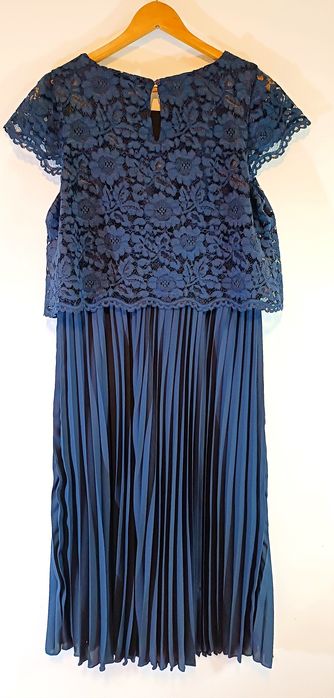 NOWA elegancka sukienka koronka/plisowany dół r. 42