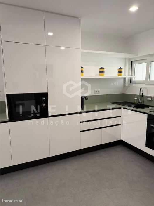 Apartamento T1+1 a 50 metros da praia