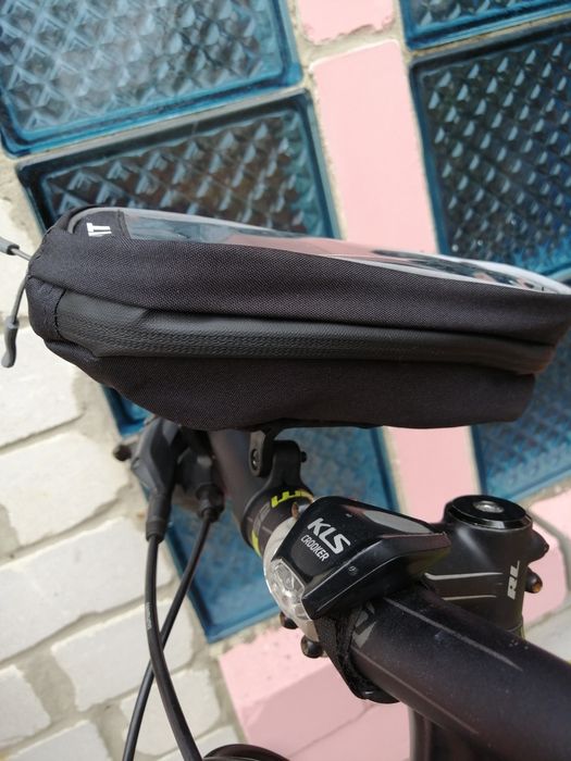 Продам вело сумку для смартфон на руль велосипеда