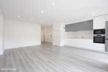 Apartamento T3 para arrendamento