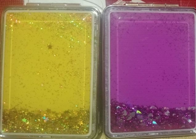 Дзеркальце нове з біркою