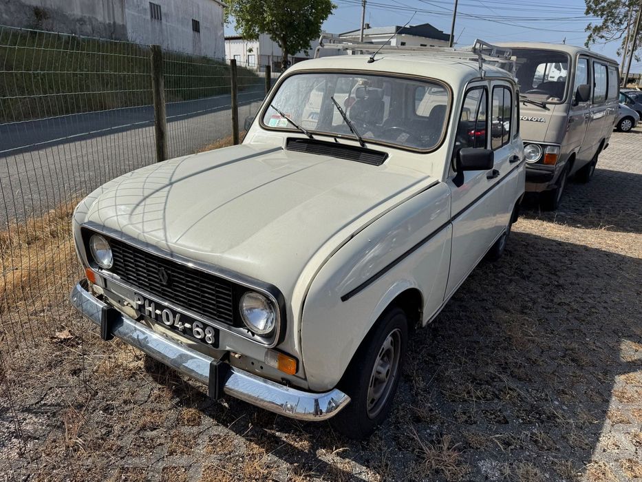 Renault 4