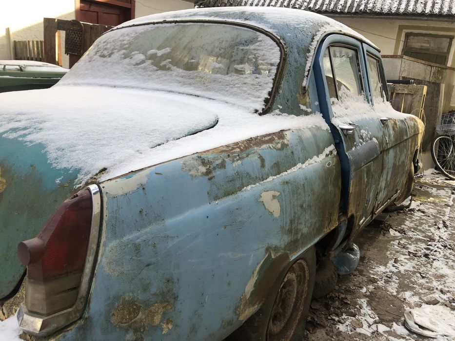 Газ 21 є запчастини