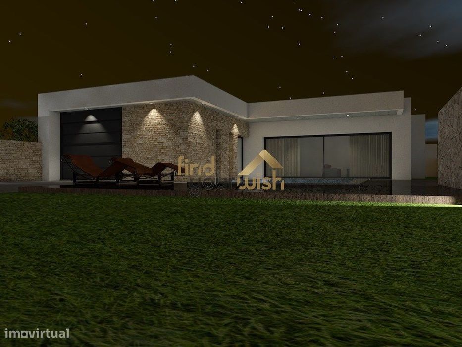 Moradia com 3 quartos com piscina