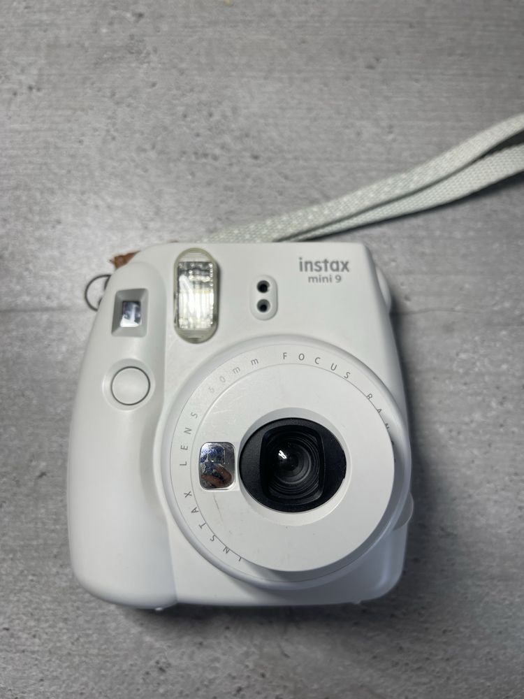 Fujifilm Instax Mini 9