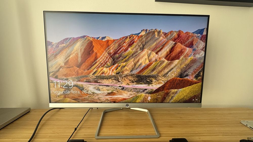 Monitor HP 27” full HD