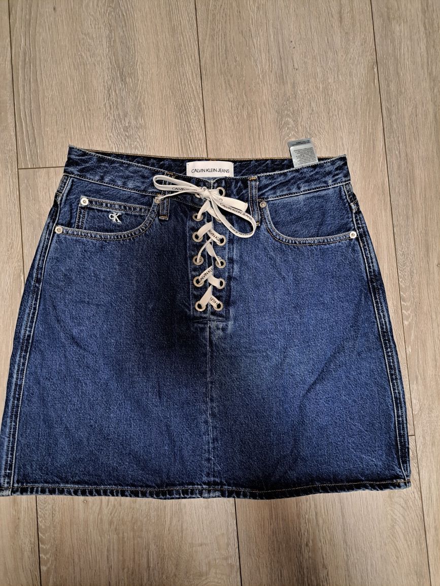 Spodnica Calvin Klein w27