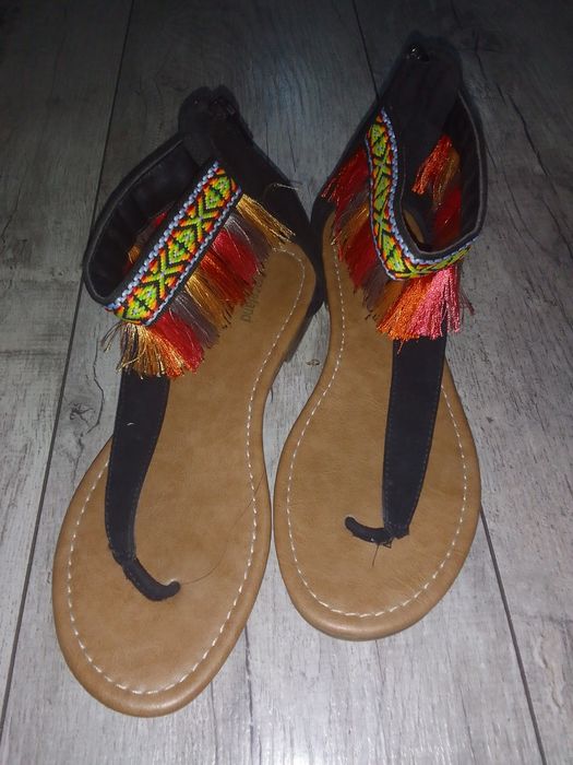 Sandały damskie r. 36