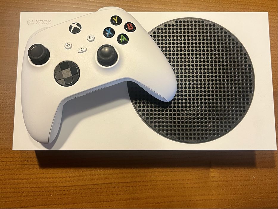 Xbox Series S 512GB – Como Nova + Garantia até Outubro 2027