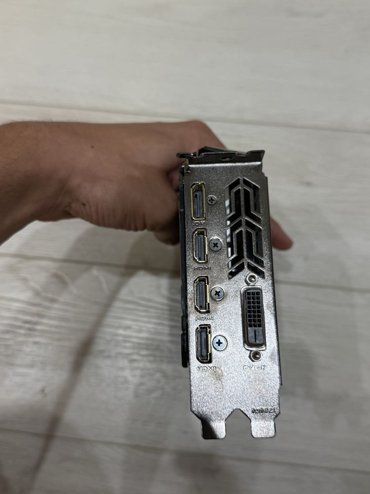 Відеокарта Gigabyte GTX 1050TI 4gb