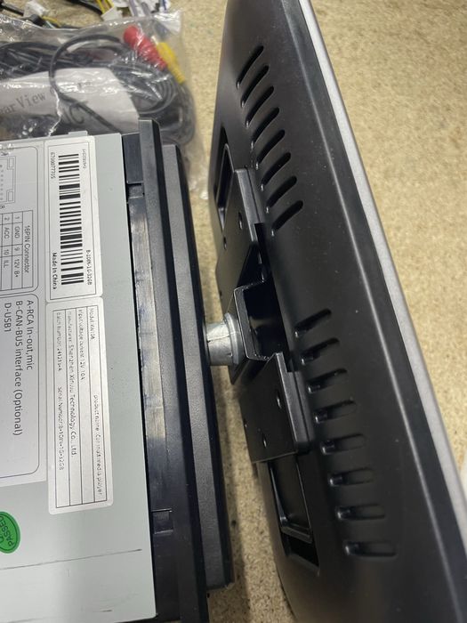 Продам магнітолу 1din