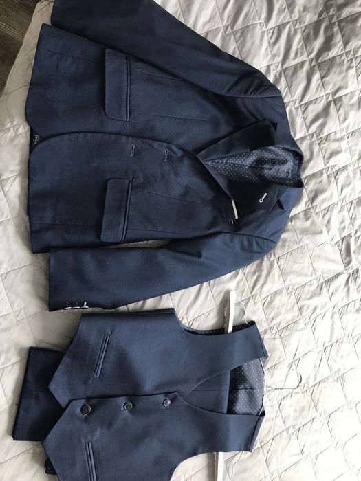 Garnitur 3 częściowy komunijny granatowy, do komunii