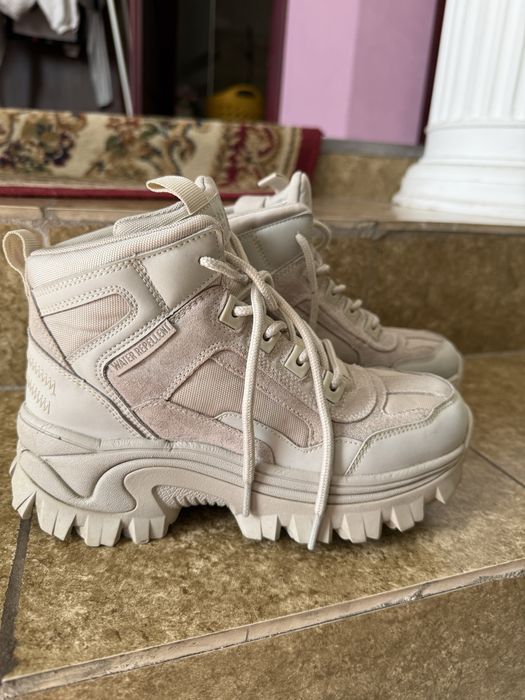 Черевики жіночі Skechers 35р