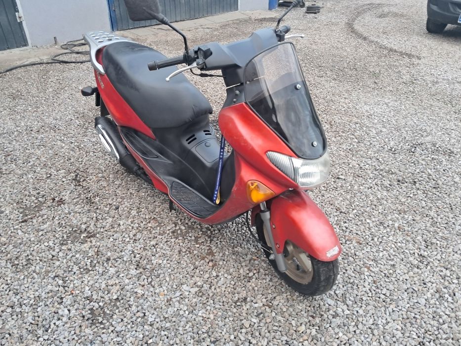 Skuter suzuki 125 epicuro kat b zarejestrowany