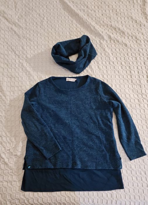 Camisola túnica com gola separada