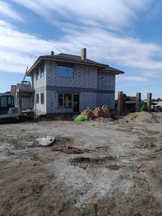 Будівництво  приватних будинків,котеджів,таунхаусів