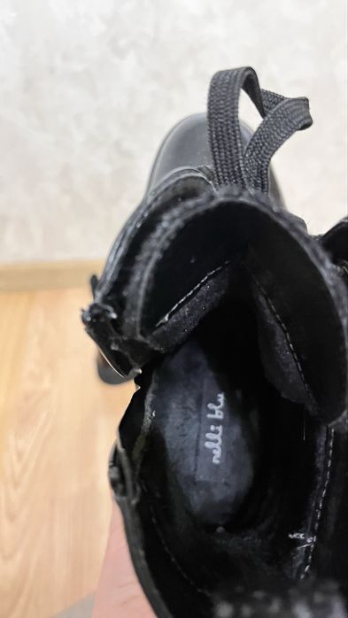 Черевики, ботинки