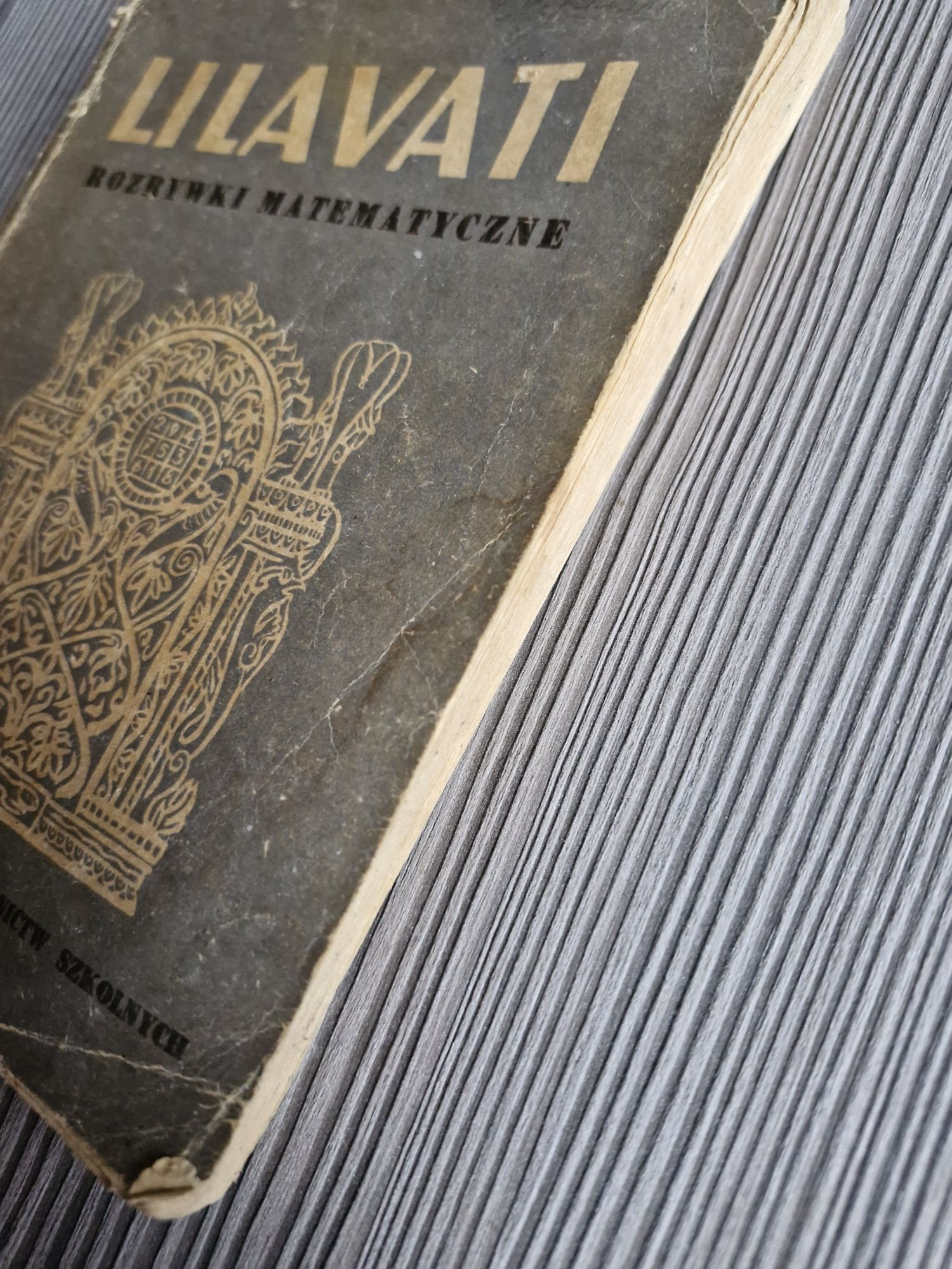 8264. "Lilavati" Rozrywki matematyczne..Szczepan Jeleński