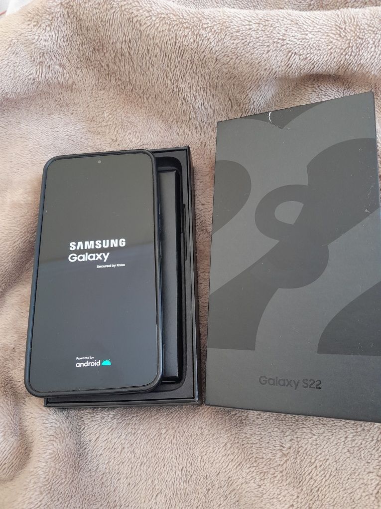 Samsung Galaxy S22