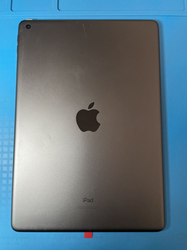 Apple iPad a2602 2021 Wi-Fi 64 gb Space Grey