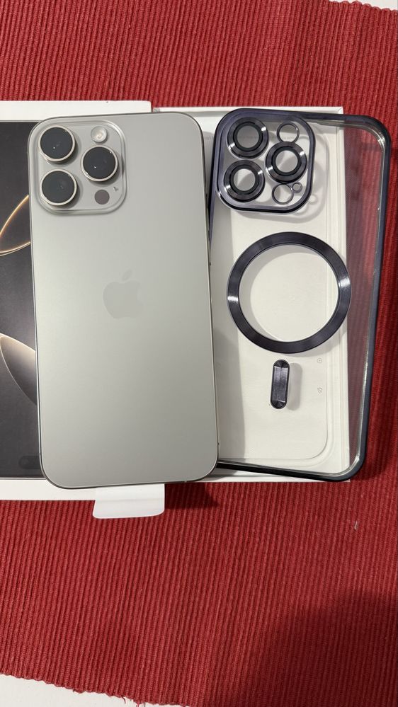 iPhone 16 pro max 256GB  Natural Titanium Novo .