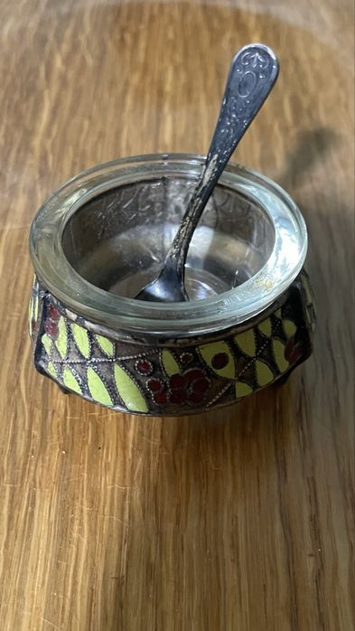 Солонка з ложечкою-горячі емалі (1юммет)