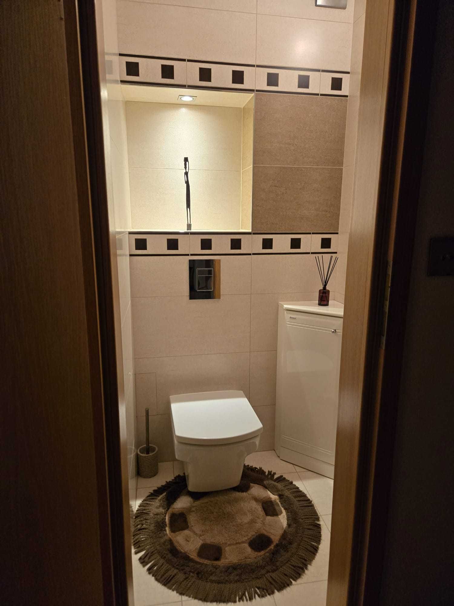 Sprzedam 3-pokojowe mieszkanie 63 m², os. Oświecenia, blisko parku