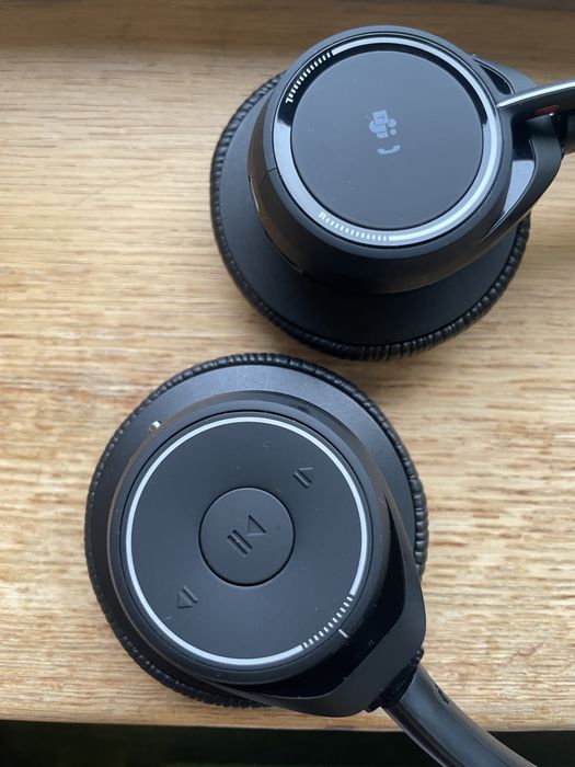 Słuchawki bezprzewodowe Poly Plantronics Voyager Focus B825