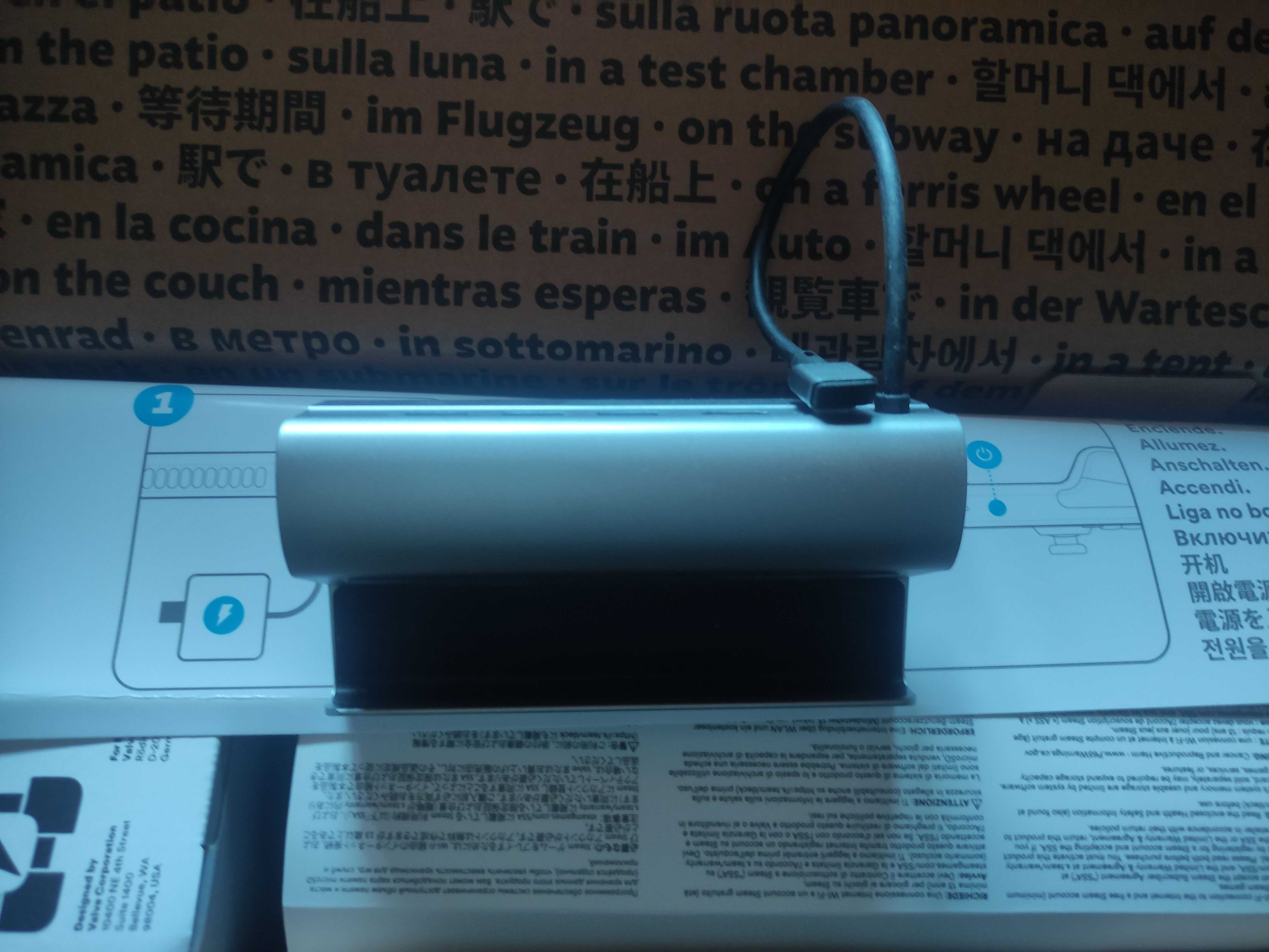 Steam Deck wersja 64gb z USB hubem myszkę klawiaturę praktycznie nowy