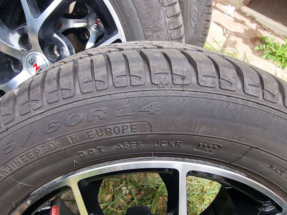 Piękne Koła 5x100 14" felgi SNP z oponami Dębica 185/60/14