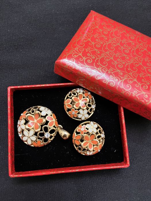 Набор серьги и кулон