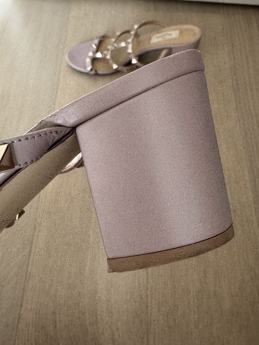 Продам босоніжки Valentino, оригінал