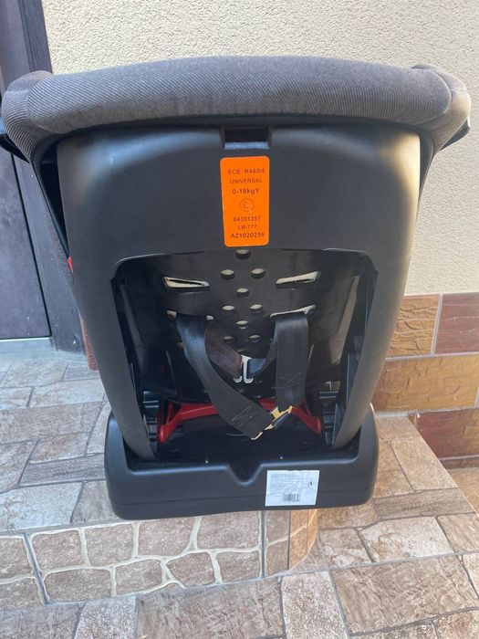 Дитяче автокрісло група 0 до 18 кг, TILLY Corvet від народження до 4 р