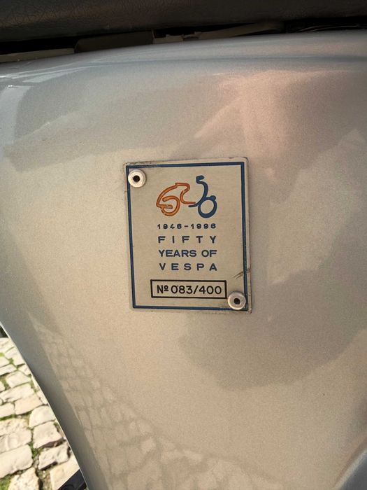 Vespa 50S Edição Limitada Totalmente Restaurada
