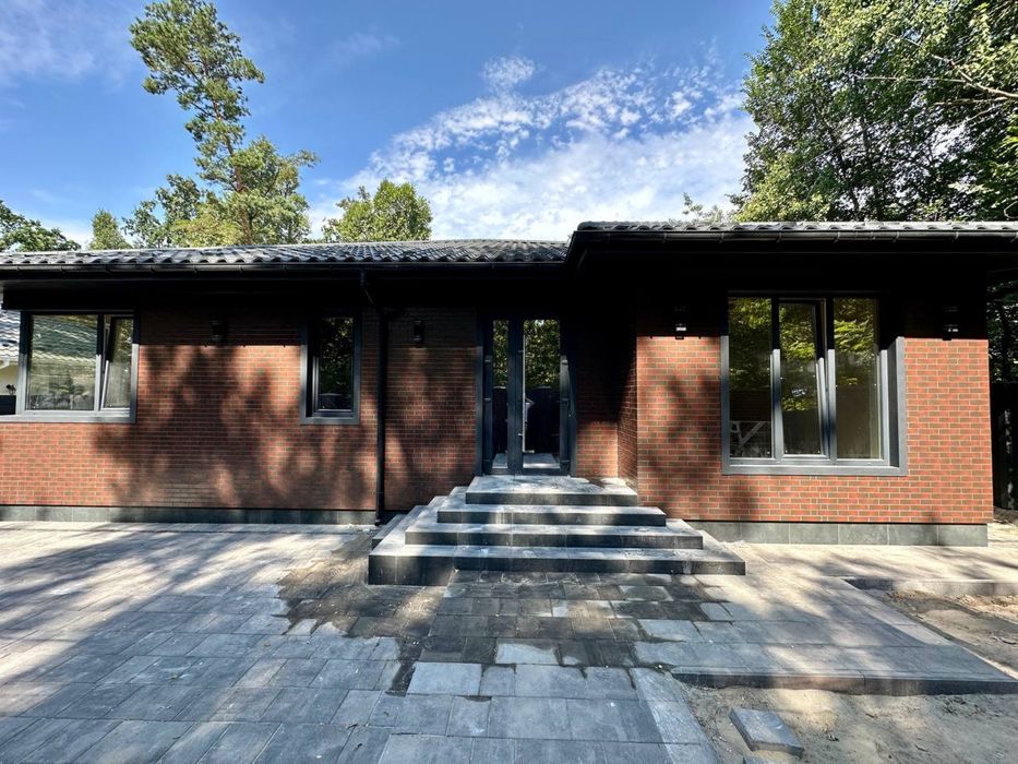 Одноповерховий будинок 160 м2 на 7 сотках, лісова Буча. Без комісії