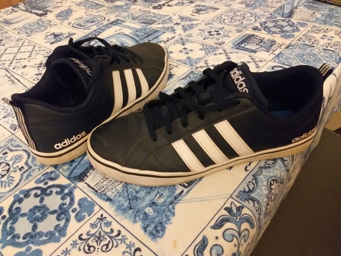 Sapatilhas/Ténis Adidas