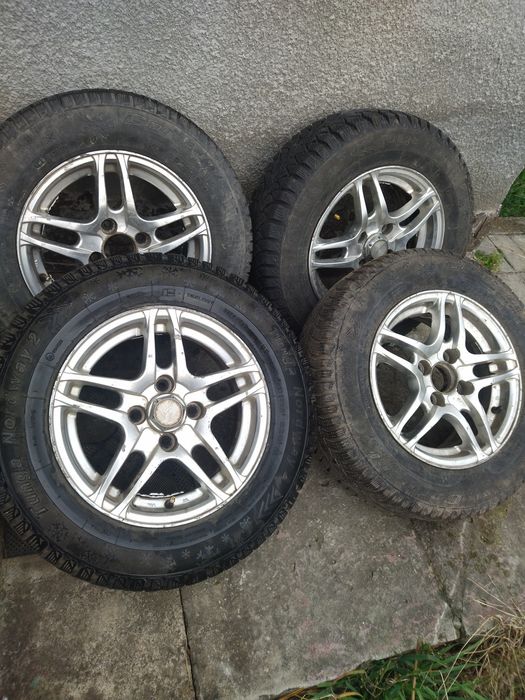 Резина з дисками R13