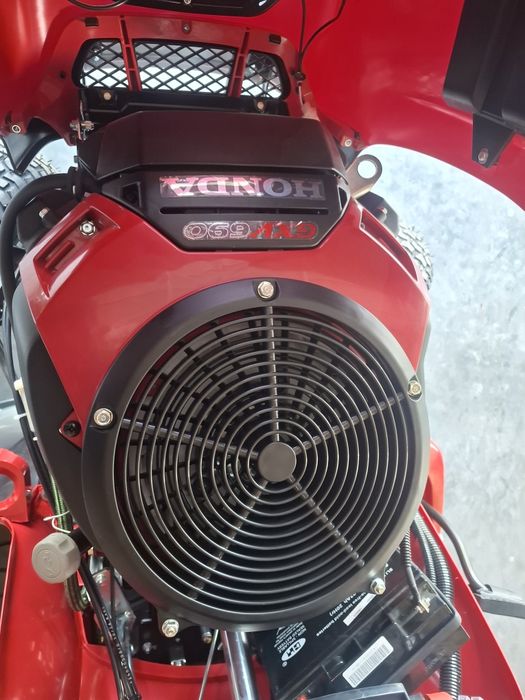 Kosiarka traktorek honda 2625 Demo