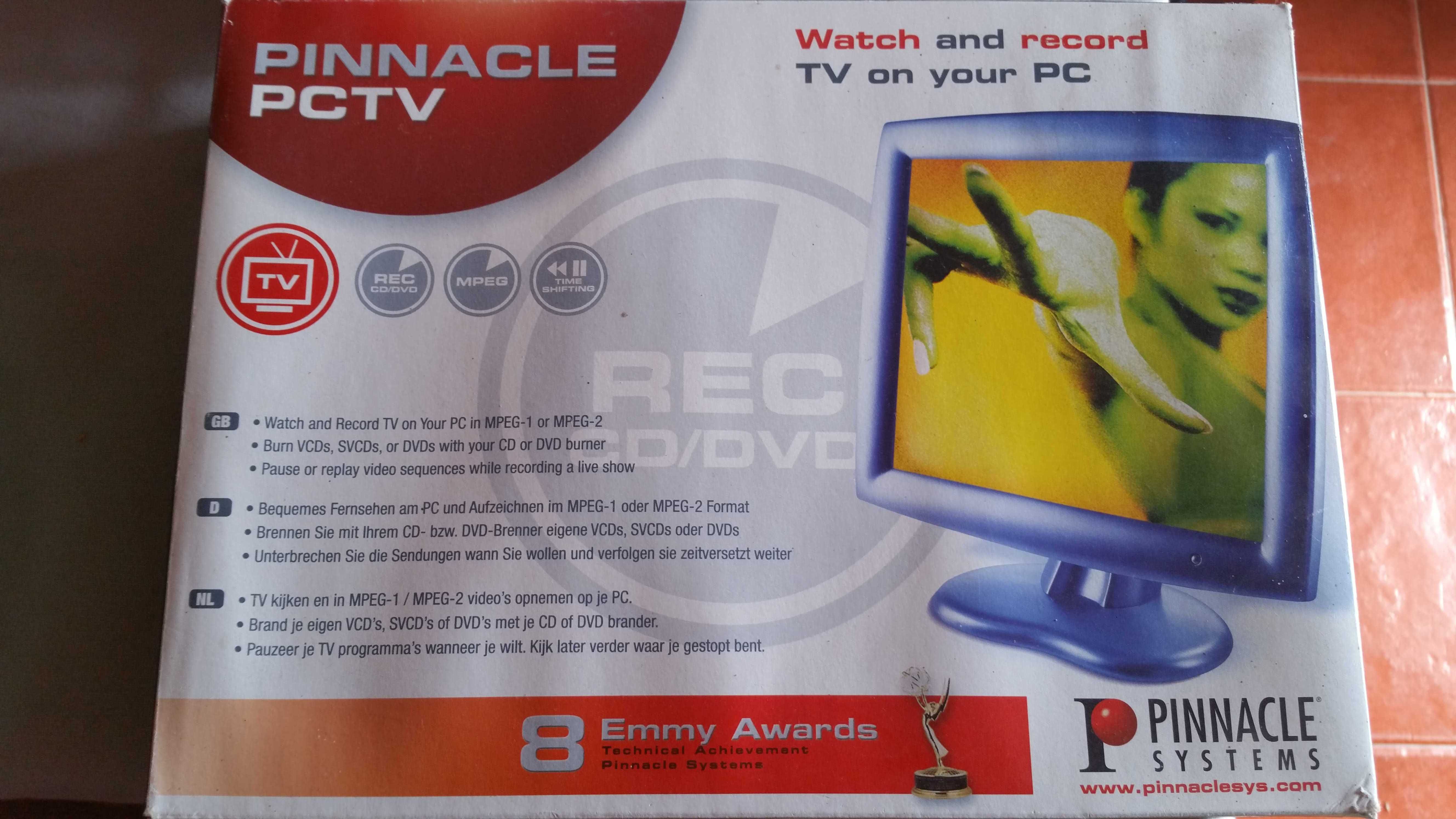 Placa de captura de vídeo Pinnacle PCTV + comando
