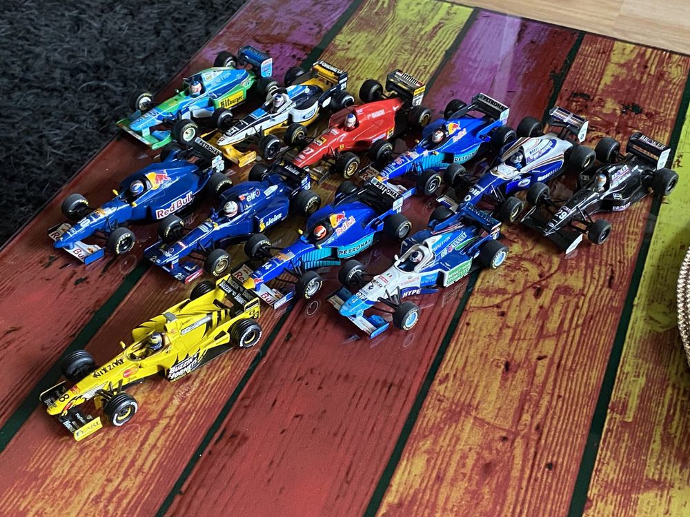 Bolidy F1 Minichamps Onyx Hot Wheels 1:43