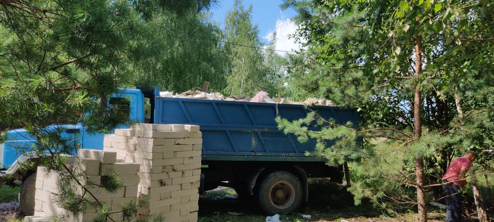 Вивезення будівельного сміття, побутового сміття, гілок, трави, листя,