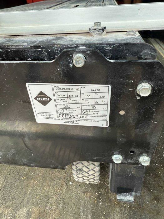 Б\у Плиткорез электрический RUBI DCX 250-1550