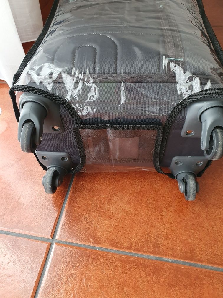 Capa de Protecção Mala de Viagem