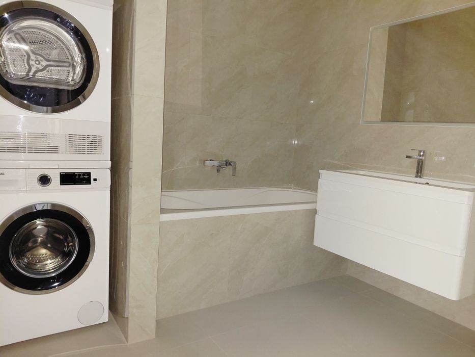 Перше заселення просторої трикімнатної в Софія Резиденс