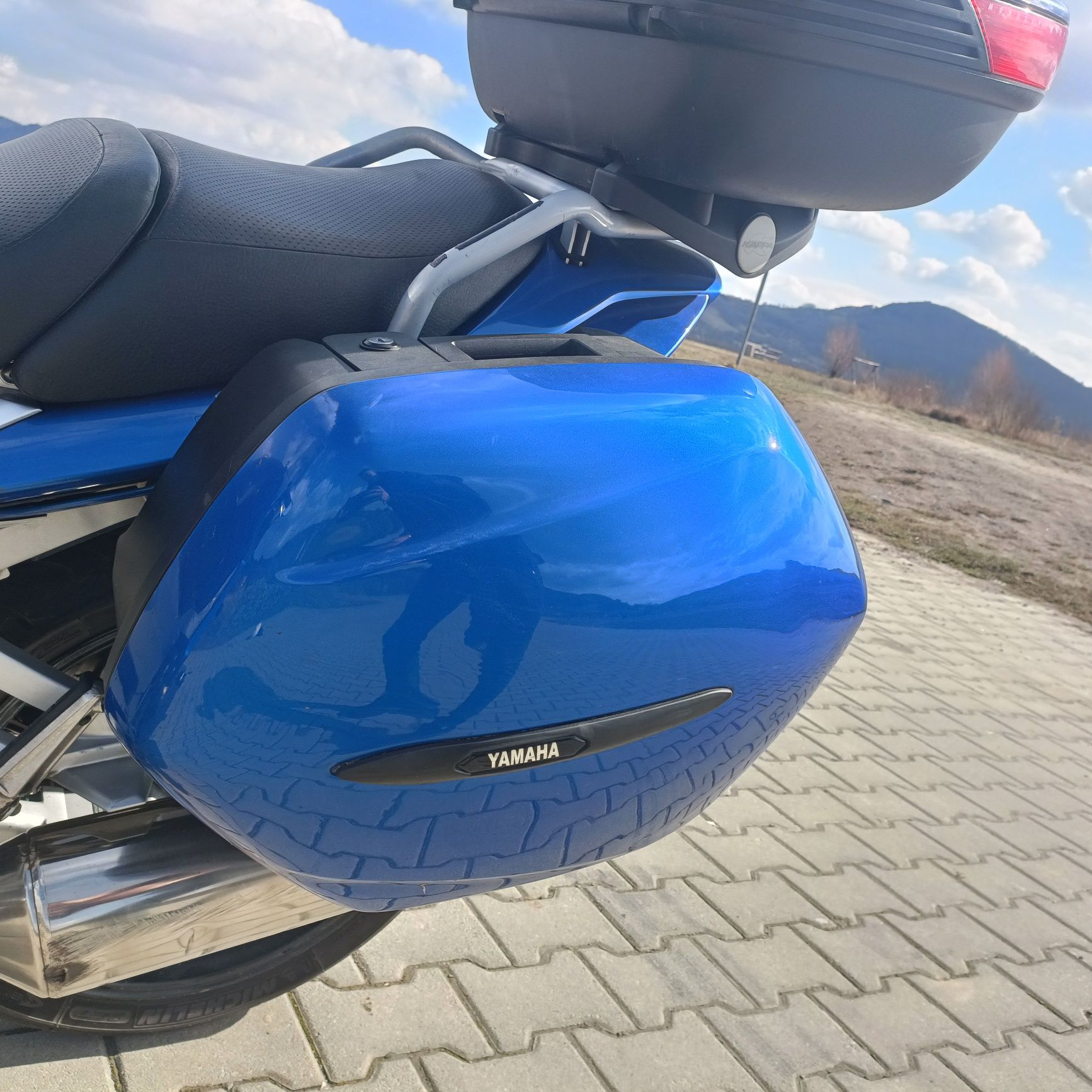 Yamaha FJR 1300 .