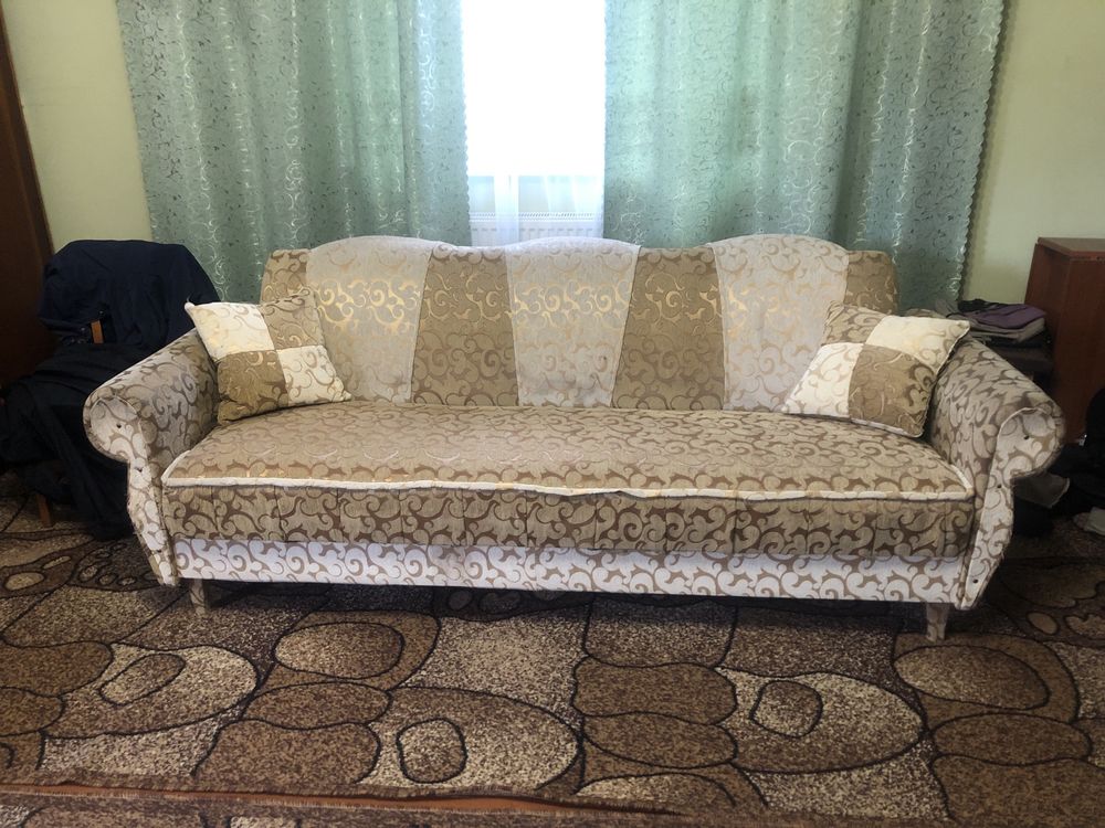 Продається диван вживаний