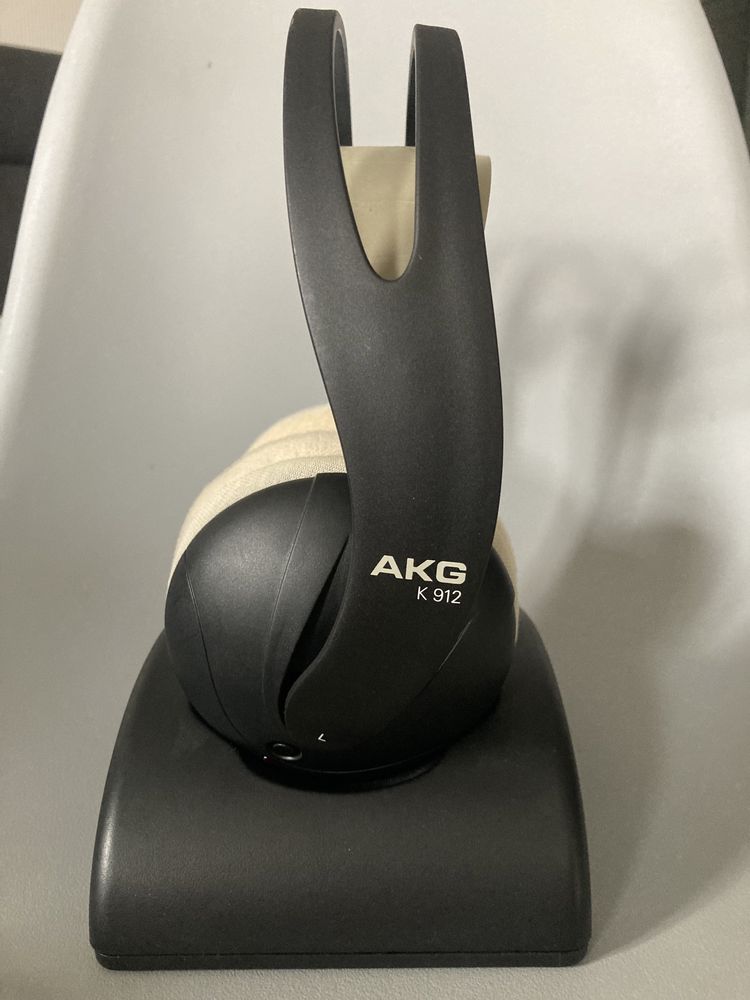 Słuchawki AKG T912 bezprzewodowe nauszne